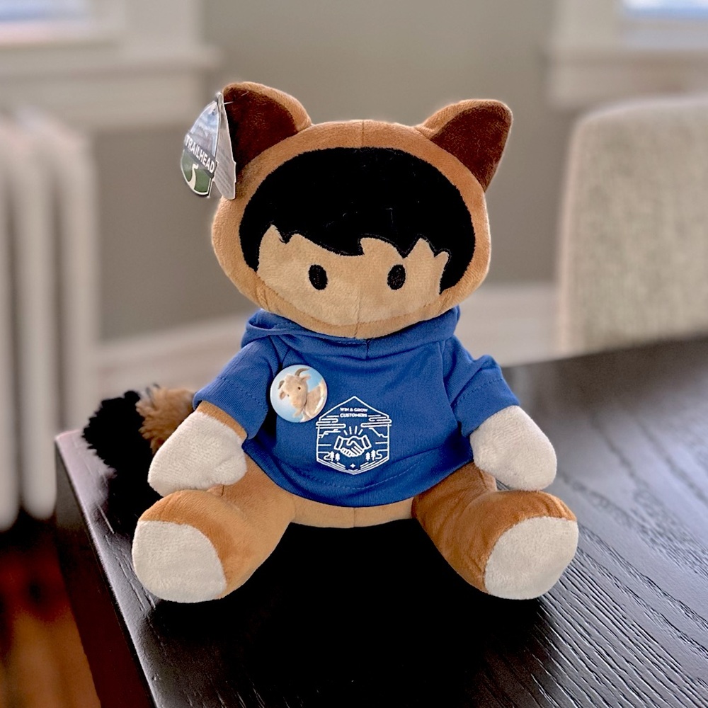 Like New! Salesforce Astro Nomical Trailhead “Win & Grow Customers“ Plushie 7”